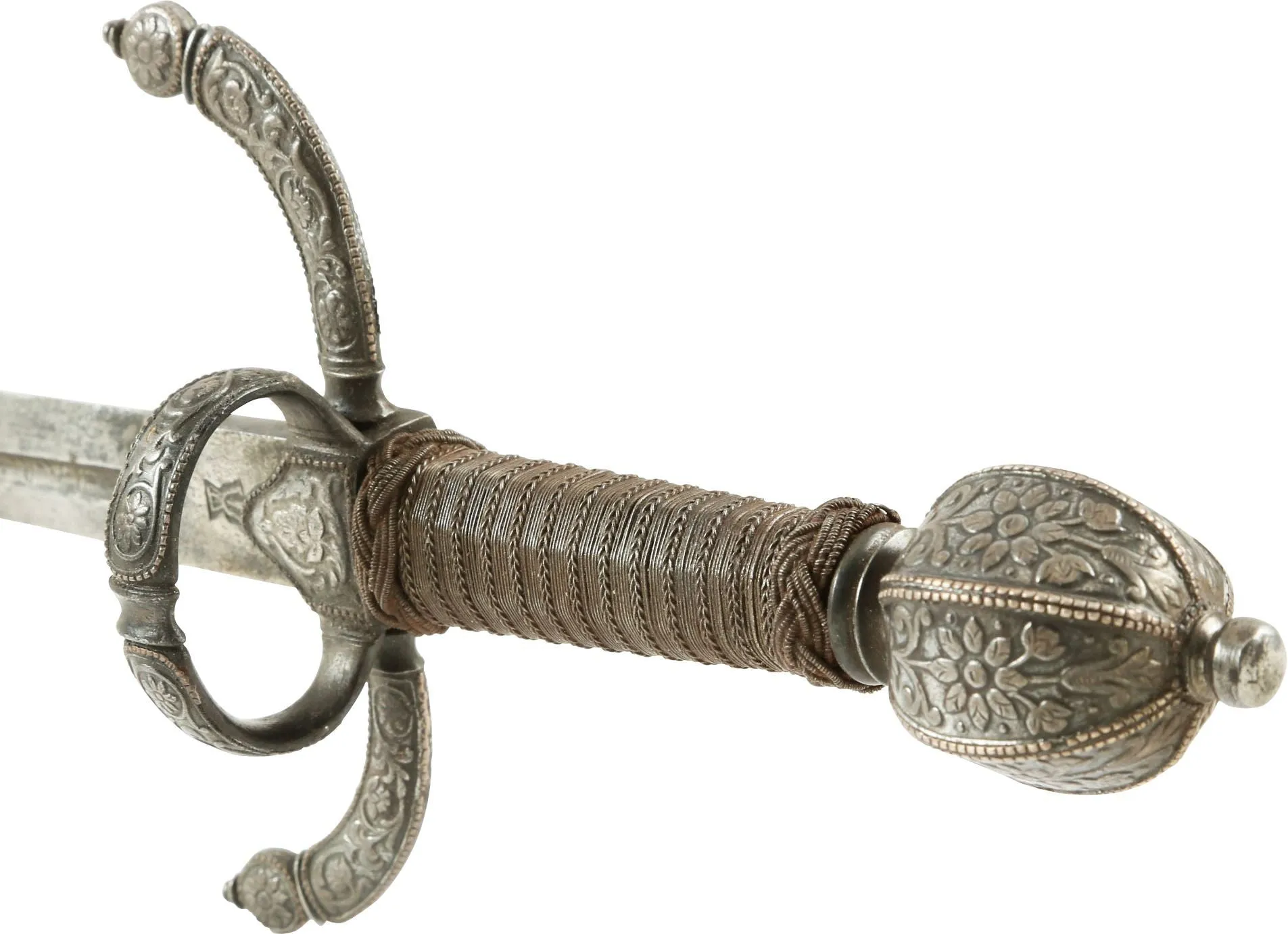 MAGNIFICENT SWEPT HILT RAPIER AND COMPANION LEFT HAND DAGGER