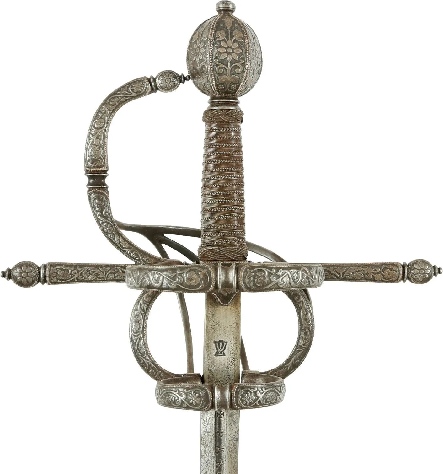 MAGNIFICENT SWEPT HILT RAPIER AND COMPANION LEFT HAND DAGGER