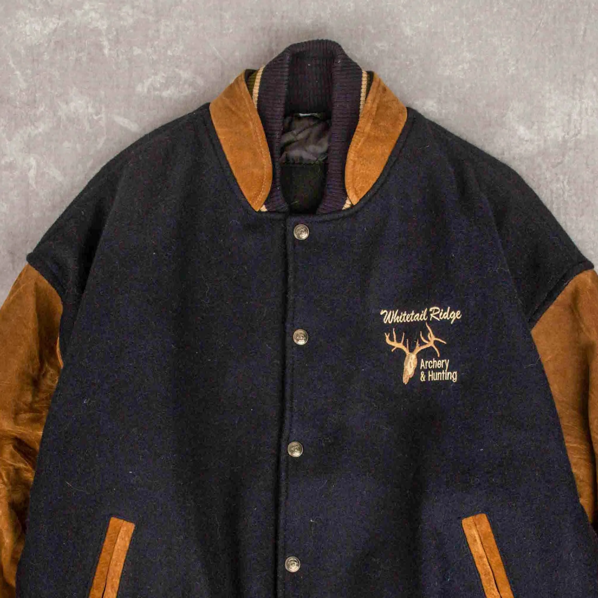 MEN'S VINTAGE 1990S WHITETAIL RIDGE WOOL VARSITY JACKET - LARGE