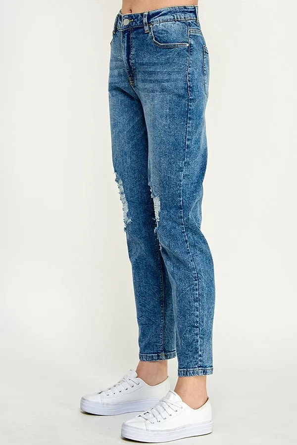 RIPPED  BOYFRIEND JEANS